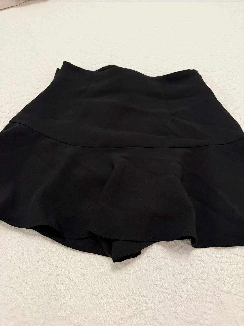 Zara Black Tie-Waist Ruffle Skirted Shorts